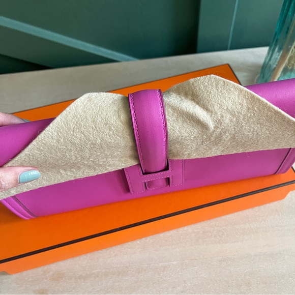 ❌SOLD❌Mint HERMES Jige cluth elan 29 swift magnolia C stamp - Picture 3 of 13